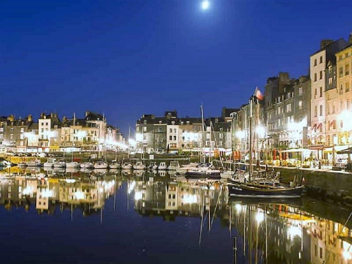 Appartement La Parenthèse Du Capucin à Honfleur Extérieur photo